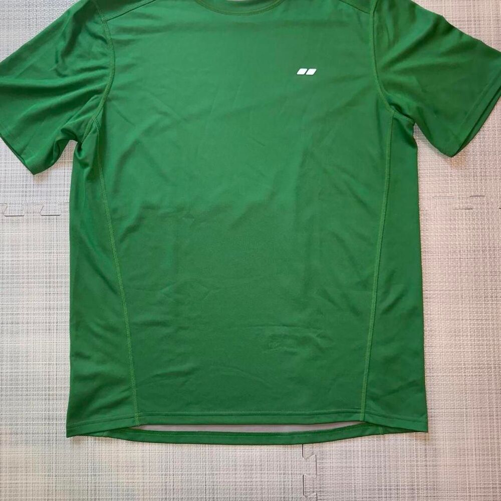 Koppen Men's Green T-shirt